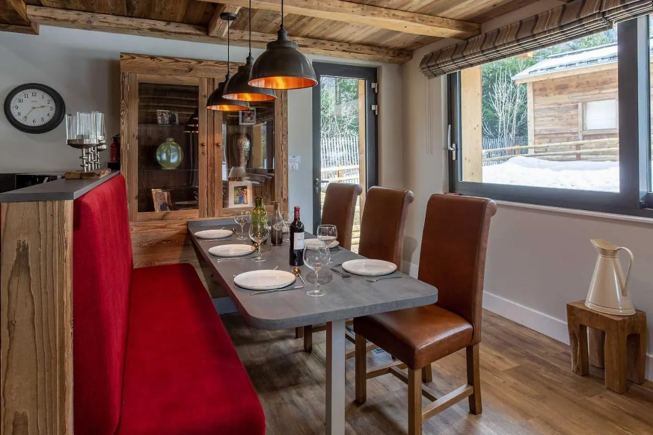 Chalet Des Amis- Chamonix All Year Apartment