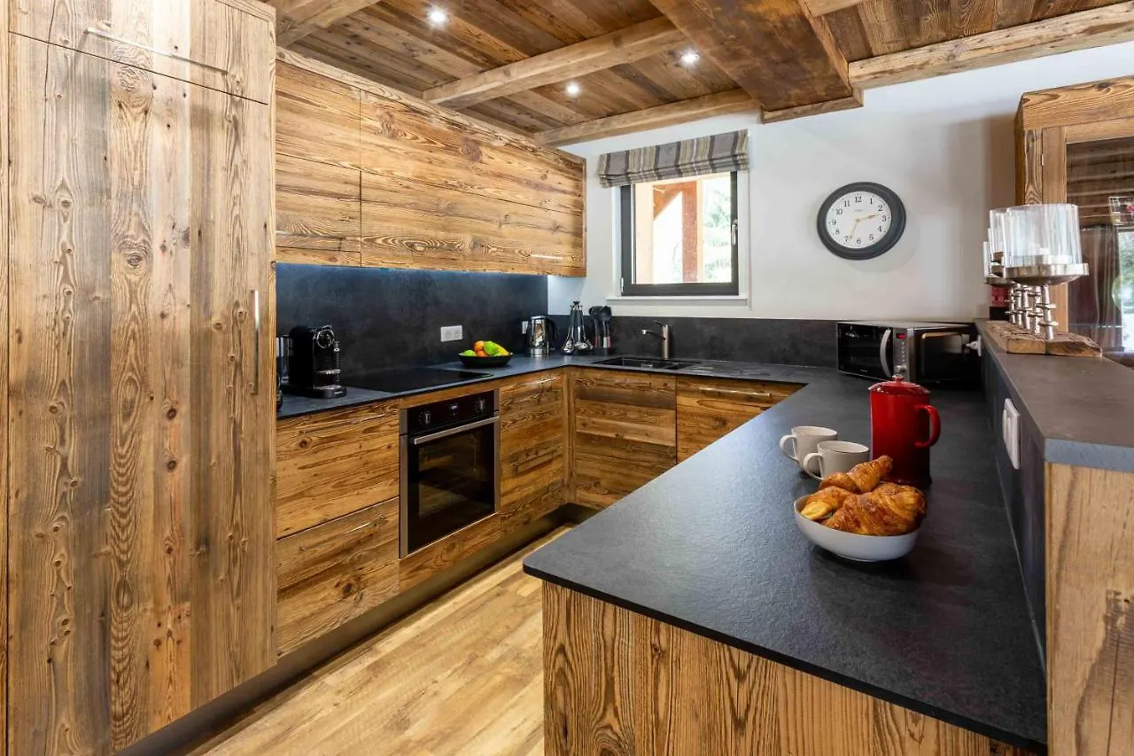 Apartment Chalet Des Amis- Chamonix All Year France